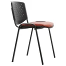 Silla de escritorio fija sin ruedas en perspectiva con tapiz rojo y patas de acero negro.