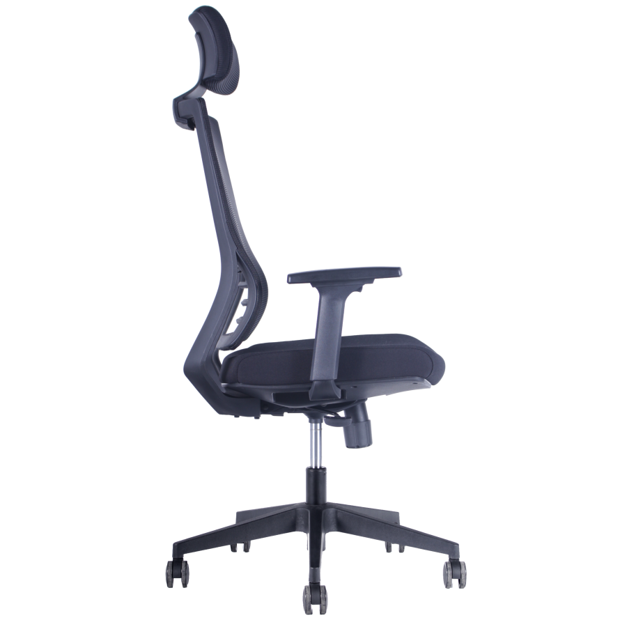 Vista posterior o lateral de Silla Ejecutiva Goya, sillas ejecutivas con diseño para oficinas y espacios corporativos en Chile.