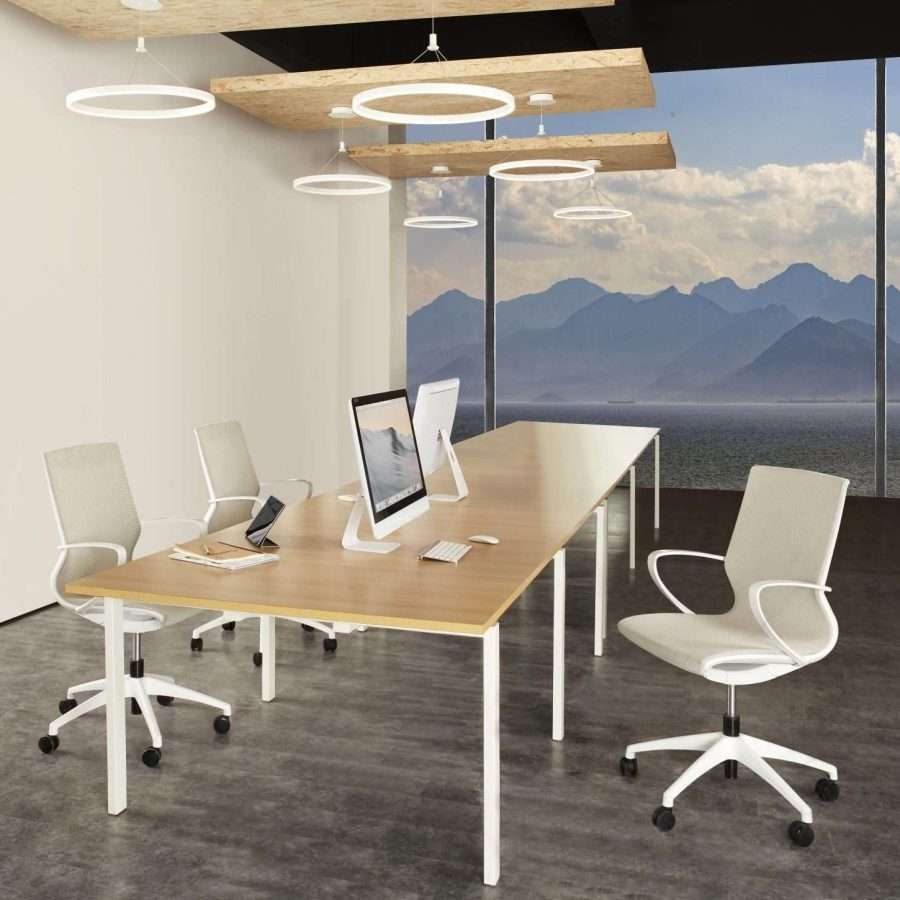Vista posterior o lateral de Silla de Reunión Meeting, sillas ejecutivas con diseño para oficinas y espacios corporativos en Chile.