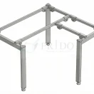 Detalle técnico de estructura metálica base para escritorio en L, mostrando sistema de uniones y soporte tubular.