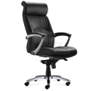 Sillón de oficina Noa ergonómico de respaldo alto en cuero sintético negro con apoyabrazos y base cromada.