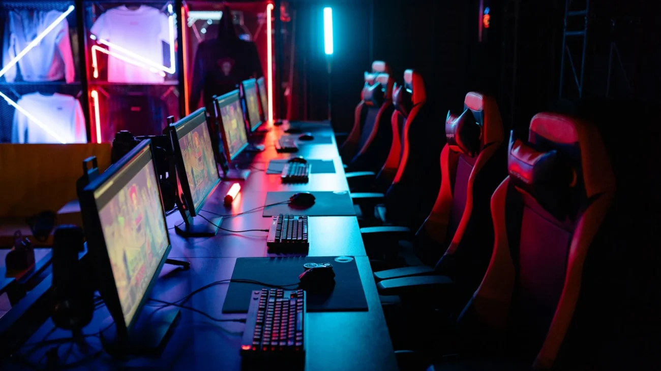 Silla Ergonómica vs. Gamer: ¿Cuál es mejor en Chile? (Guía 2026)