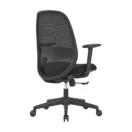 Silla Oliva negra en perspectiva, con asiento de espuma inyectada y soporte lumbar ajustable