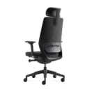 Silla Saga en perspectiva trasera, con soporte lumbar ajustable en altura